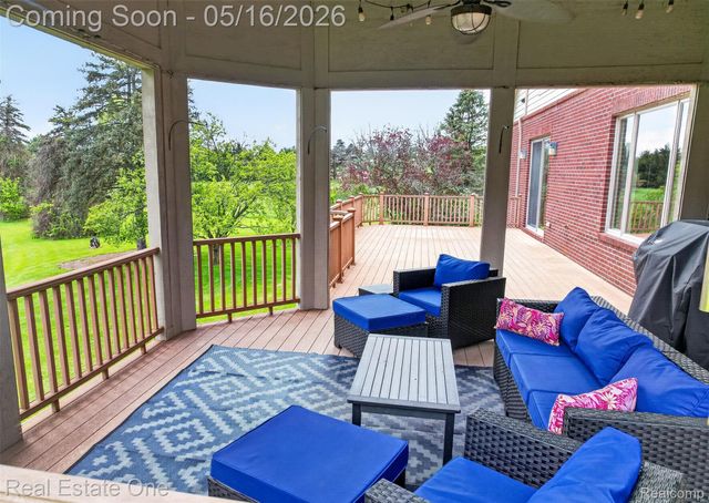 60675 Pontiac Trail, Lyon Charter Township, MI 48165