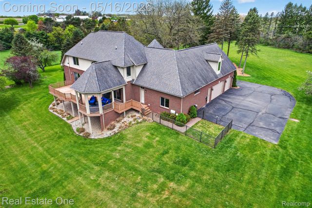 60675 Pontiac Trail, Lyon Charter Township, MI 48165