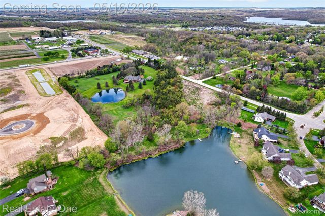60675 Pontiac Trail, Lyon Charter Township, MI 48165