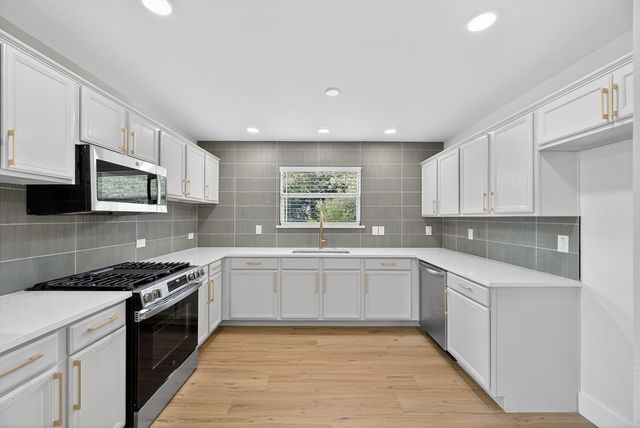 316 Wright Boulevard, Grand Prairie, TX 75050