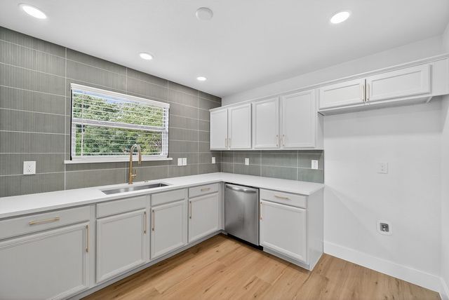 316 Wright Boulevard, Grand Prairie, TX 75050