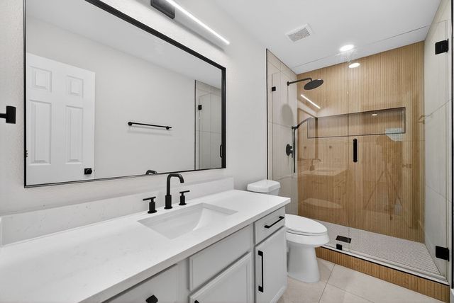 316 Wright Boulevard, Grand Prairie, TX 75050