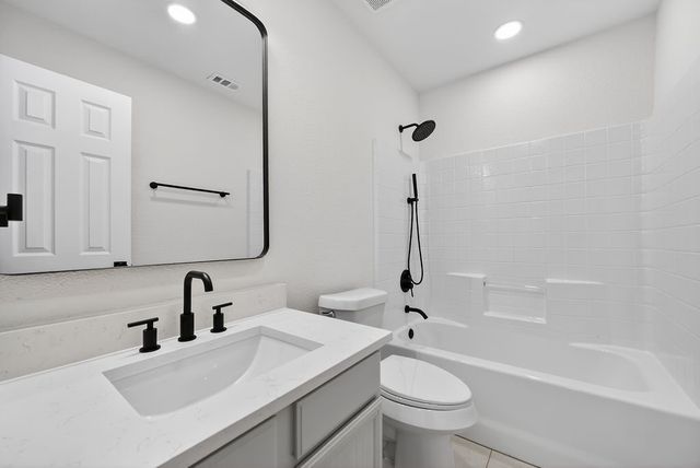 316 Wright Boulevard, Grand Prairie, TX 75050