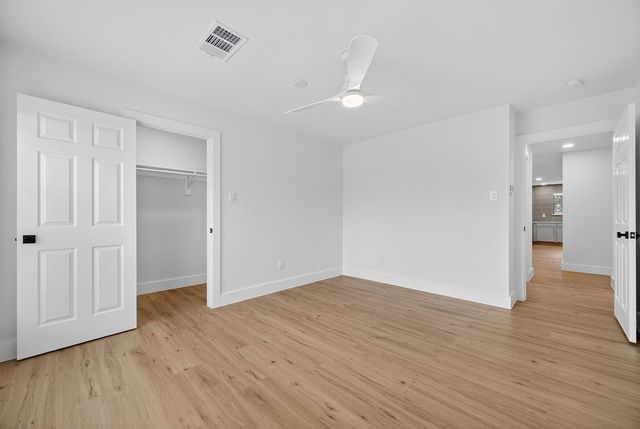 316 Wright Boulevard, Grand Prairie, TX 75050