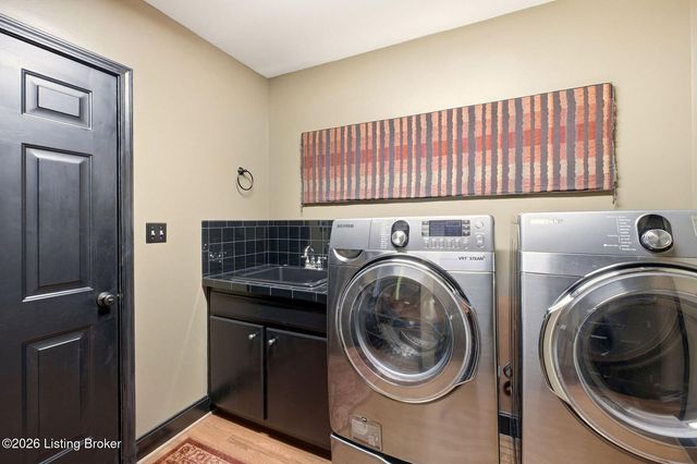 708 Sentry Way, Louisville, KY 40223