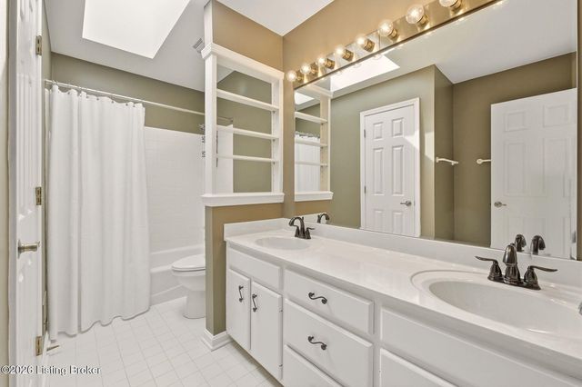 708 Sentry Way, Louisville, KY 40223