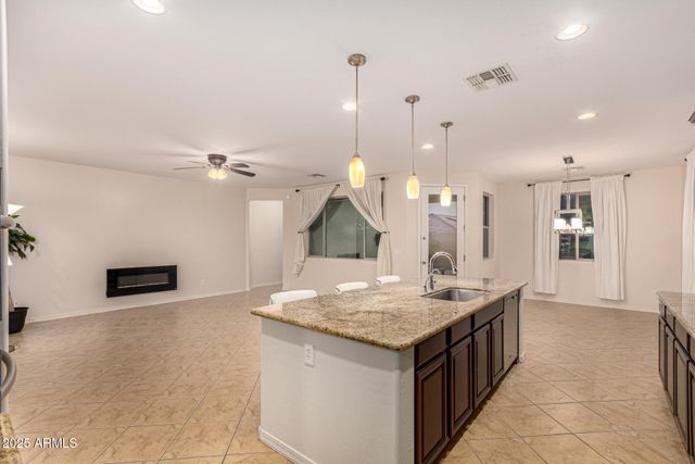 18225 W MONTECITO Avenue, Goodyear, AZ 85395