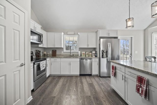 49 Red Top Circle, Emerson, GA 30137