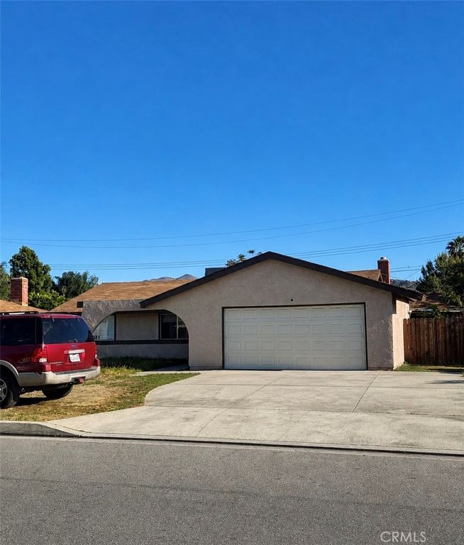Image 1 of property listing at 40557 Mayberry Avenue, Hemet, CA 92544