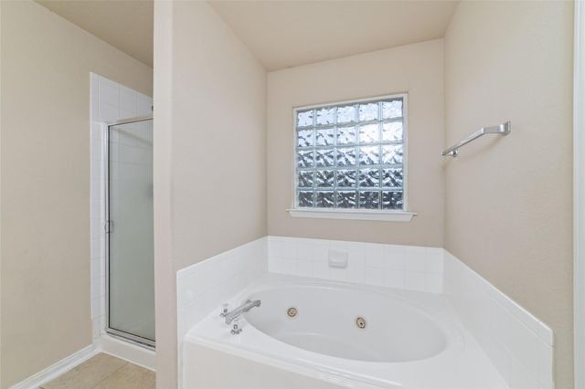 2727 Chatford Hollow Lane, Houston, TX 77014