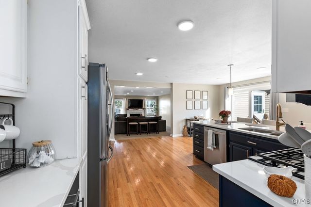 4251 Mayfair Circle, Clay, NY 13090