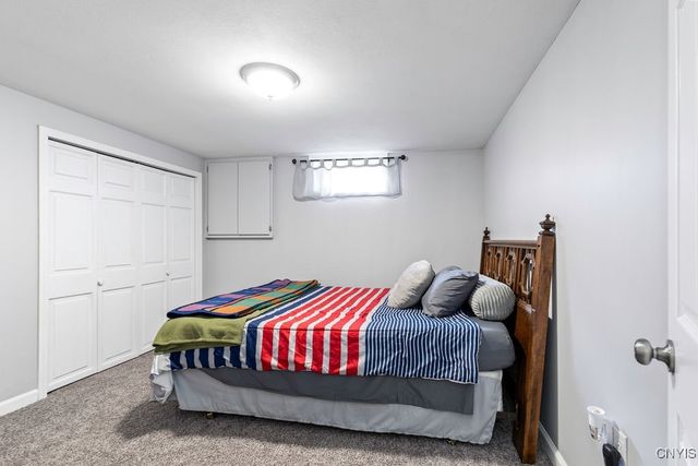 4251 Mayfair Circle, Clay, NY 13090