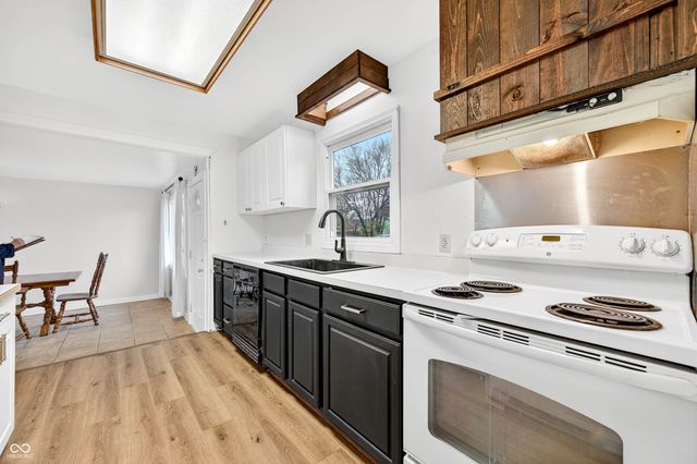 2138 Pennsylvania Street, Columbus, IN 47201