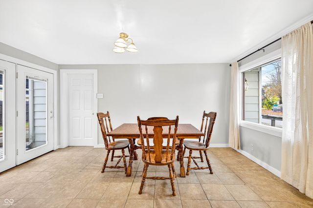 2138 Pennsylvania Street, Columbus, IN 47201