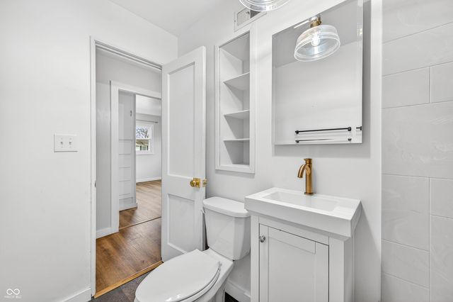 2138 Pennsylvania Street, Columbus, IN 47201