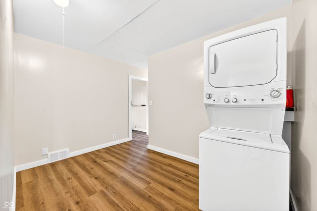 2138 Pennsylvania Street, Columbus, IN 47201