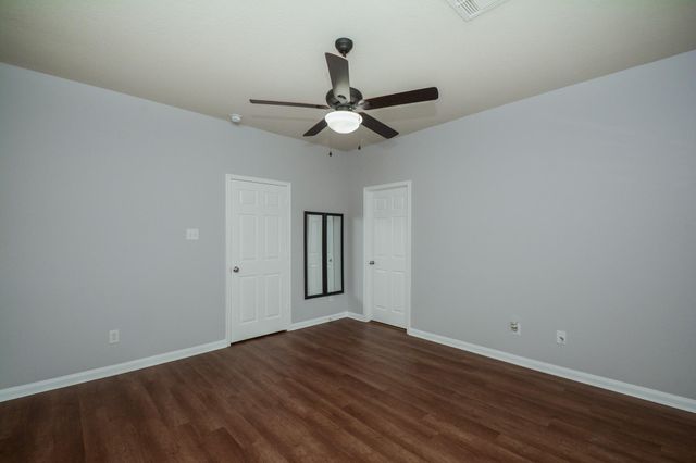 30915 W Lost Creek Boulevard, Magnolia, TX 77355