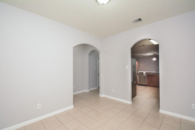 30915 W Lost Creek Boulevard, Magnolia, TX 77355