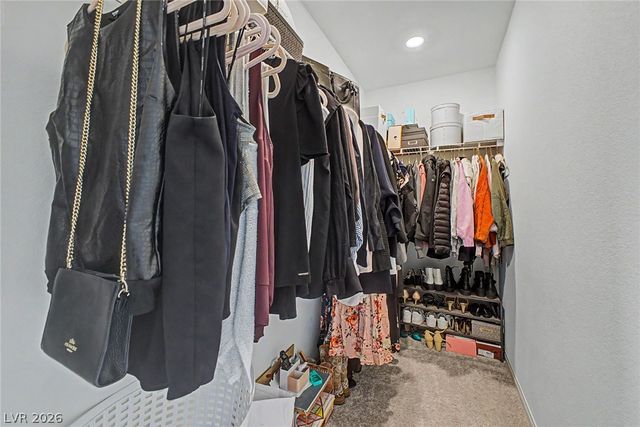 9963 Ravenswood Peak Avenue, Las Vegas, NV 89178