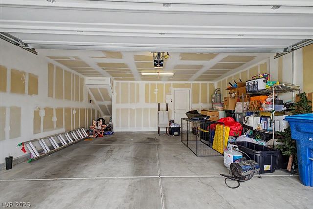 9963 Ravenswood Peak Avenue, Las Vegas, NV 89178