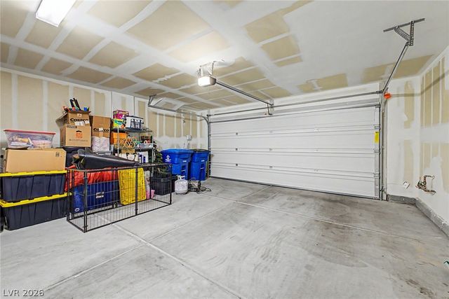 9963 Ravenswood Peak Avenue, Las Vegas, NV 89178