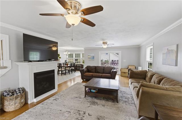 1705 Mount Pleasant RD, Chesapeake, VA 23322