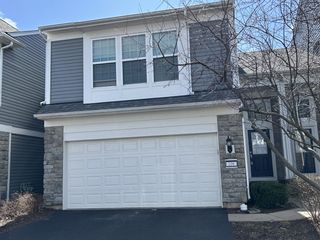 106 Devoe Drive, Oswego, IL 60543