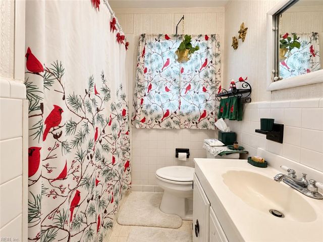 8238 Driftwood DR, Norfolk, VA 23518