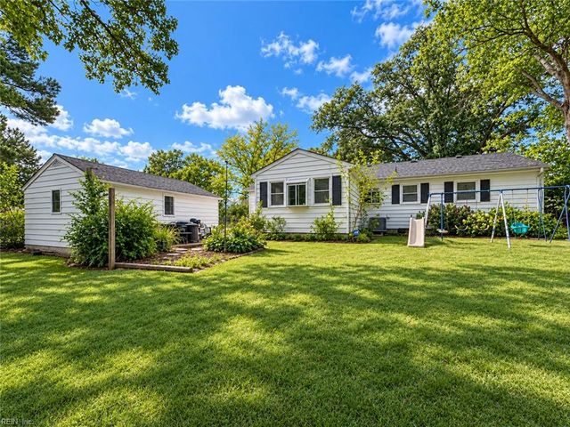 8238 Driftwood DR, Norfolk, VA 23518