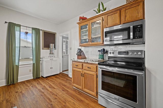 2116 Cleveland AVENUE, Racine, WI 53405