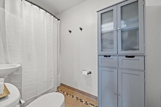 2116 Cleveland AVENUE, Racine, WI 53405