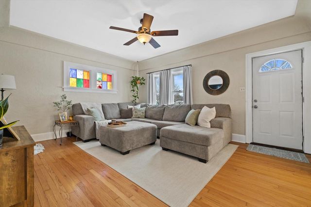 2116 Cleveland AVENUE, Racine, WI 53405