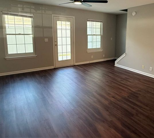 1026 Wolves Den Pl, Murfreesboro, TN 37128