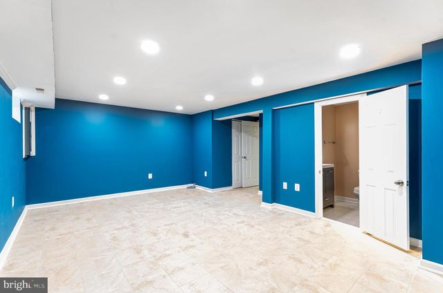 7432 LARNE LN, Lorton, VA 22079