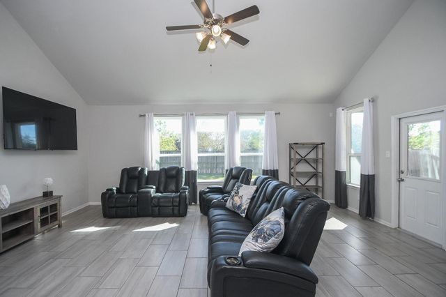 6410 Cypresswood Summit Drive, Humble, TX 77338