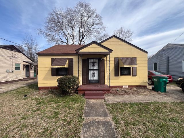 203 S Fairgrounds St, Jackson, TN 38301