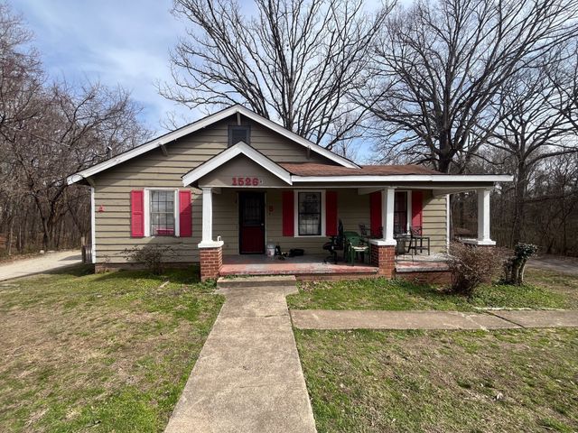203 S Fairgrounds St, Jackson, TN 38301
