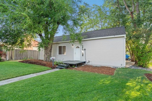 6128 N Wall St, Spokane, WA 99205