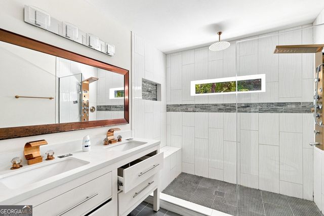 2340 Highview Road, Atlanta, GA 30311