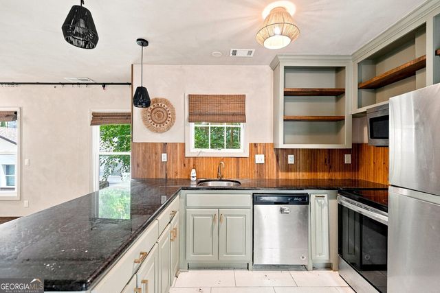 2340 Highview Road, Atlanta, GA 30311