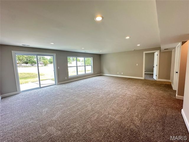 4931 Butler Hill Road, St Louis, MO 63128