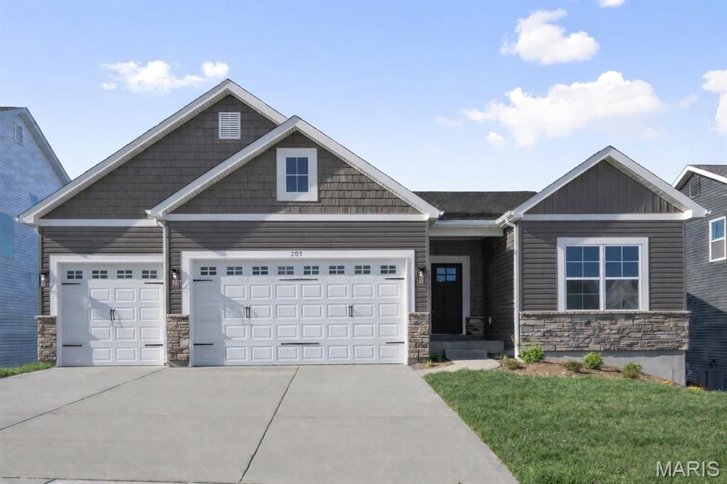 4931 Butler Hill Road, St Louis, MO 63128