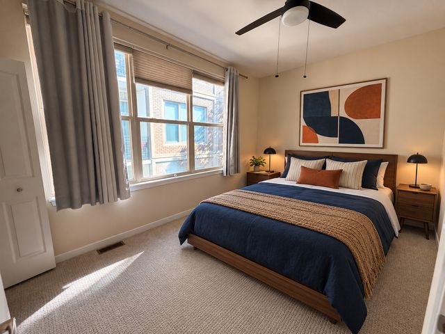 1234 W Monroe Street 7, Chicago, IL 60607