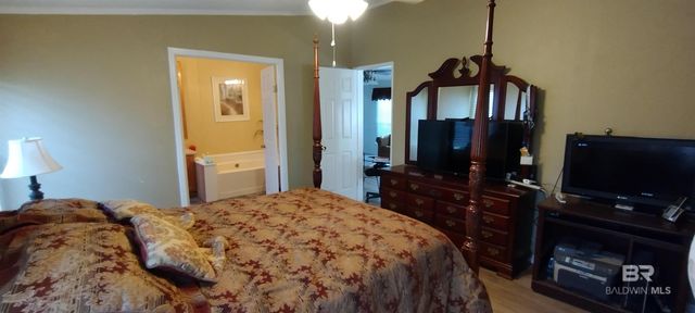 1887 Suavez Drive, Lillian, AL 36549