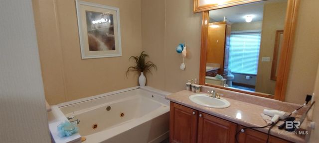 1887 Suavez Drive, Lillian, AL 36549