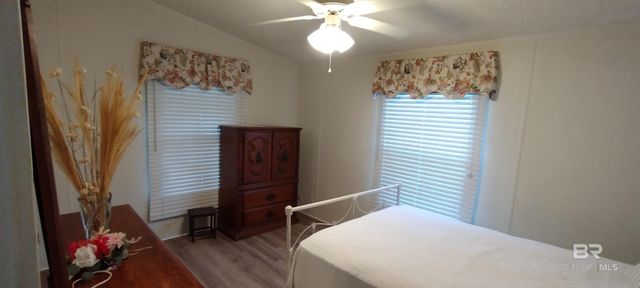 1887 Suavez Drive, Lillian, AL 36549