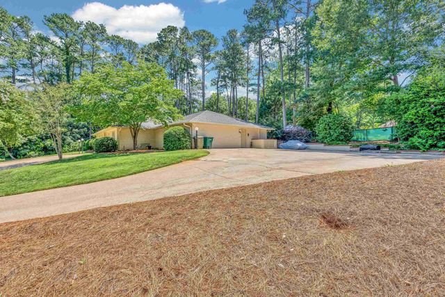 30 Pinto Court, Spartanburg, SC 29307