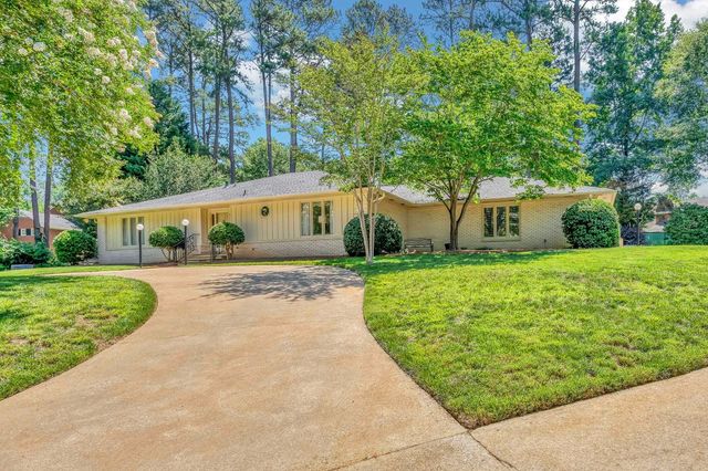30 Pinto Court, Spartanburg, SC 29307