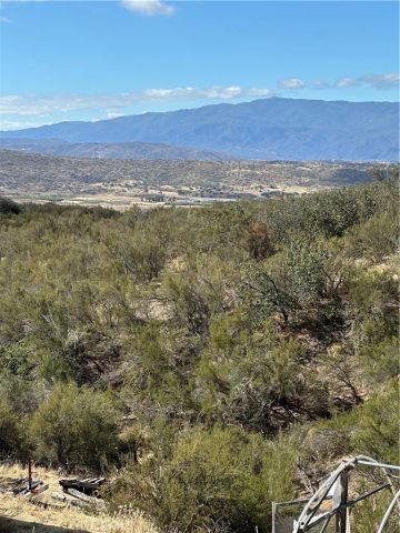 43043 Ardia Road, Hemet, CA 92544