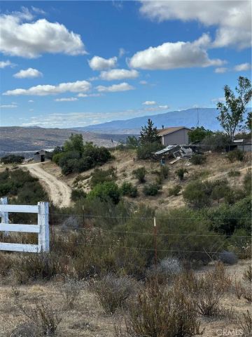 43043 Ardia Road, Hemet, CA 92544